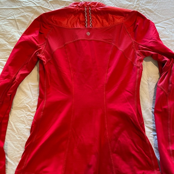 Lululemon Run Jacket **Brushed** Size 6 - Picture 9 of 10